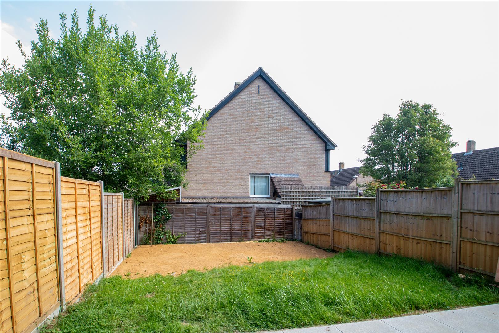 Rushleys Close, Loughton, Milton Keynes